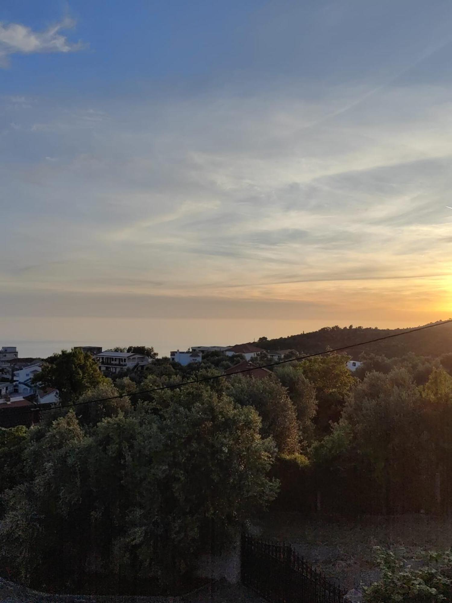 Bor - The Entire Home With Sea View Ulcinj Exterior foto